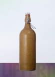 750 ml Steingutflasche 0.75 l  INCL. Bgelverschlu mont.